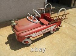 1950s Vintage AMF Fire truck Hook & Ladder 1950s Peddle Car
