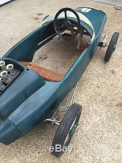 1969 Ford lotus pines Pedal Car Vtg