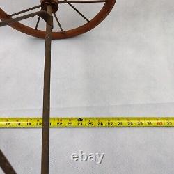 Antique Metal Tricycle/Original Iron Frame /Photography Props/Movie Set Design