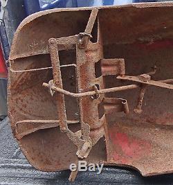 Antique / Vintage Art Deco Unrestored Fire Truck Pedal Car Very Rusted
