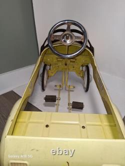 Antique Vintage-Taxi Cab Metal Pedal Car Instep City Taxi
