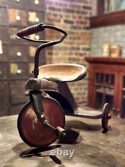 Antique Vintage Tricycle 1940's Loop Handlebar Solid Red Wheels Pat Applied For