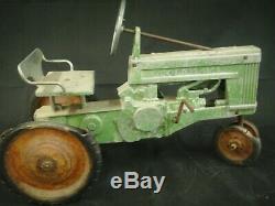 COLLECTORS VINTAGE john deere 1950s small tractor PEDAL CARS