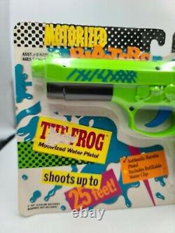 Entertech LJN 1980s Vintage Neon Green Water Gun Blue The Frog Squirt Gun