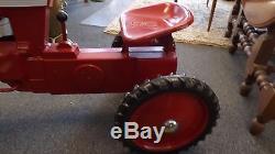 Eska Farmall 560 pedal tractor vintage original restored pedal tractor