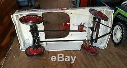 FULL SIZE VINTAGE Pedal Race Car Speedway Pace car super cool See photo QuikList