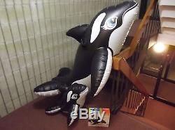 Inflatable blow up old vintage 2003 Intex 6 foot whale with 2 side whales