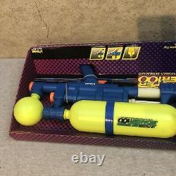 NEW Vintage Larami Super Soaker 100 Water Gun 1990 Original Box NIB