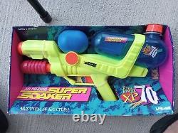 New In Box Vintage 1997 Super Soaker XP 70 Larami Damaged Box Very Good
