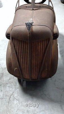 Pedal car, Steelcraft 1936 Ford, beautiful rare vintage original