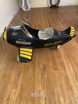 Plane airflow Collectible pedal car Plane airplane toy vintage