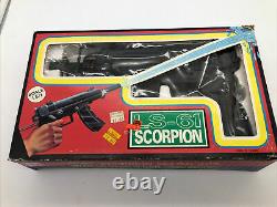 RARE Vintage Ls-61 Scorpion Water Gun M-61 COOL! Partially Working READ