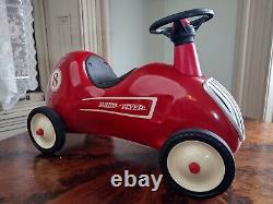 RETIRED Vintage Model 8 METAL Radio Flyer Little Red Roadster Toy Ride On Car