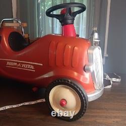 Radio Flyer Fire Engine No. 9 Ride 0n Metal Toy Truck Vintage Model 909
