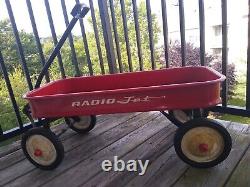 Radio Jet Wagon Vintage Rare Full Size 34 Red and white 1950s/1960s