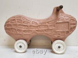 Rare Vintage 1960s Irwin Peanut Childs Ride On Push & Go Plastic/Wood Handle Toy