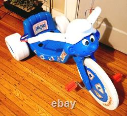 Rare Vintage 1982 Smurf Power Cycle Big Wheel 3 Wheel Coleco 80's Toys Figure