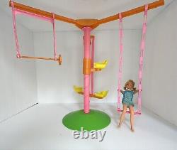 Rare Vintage Mattel Barbie 1972 Skipper And Her Swing-A-Rounder Gym