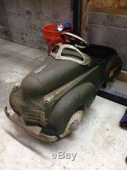 Rare Vintage Unrestored Oldsmobile Pedal Car, Great Paint Add To Your Man cave