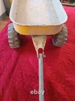 Rare Yellow Vintage Antique Western Flyer Champ Metal Pull Wagon