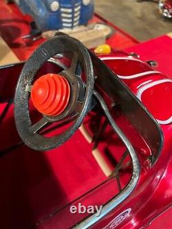 Red Vintage Junior Sportster VW Volkswagen Beetle Bug Pedal Car T-100