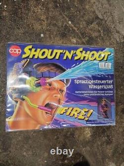 Shout'N' Shoot Cap Toys Inc 1994 Vintage Water Gun Super Soaker Toy NEW