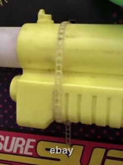 Super Soaker 50 by Larami Vintage 1990 Rare Brand New In Box 9929-0