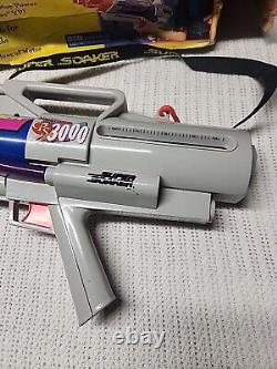 Super Soaker CPS 3000 Backpack Complete Larami 1997 VTG Yellow Box Ultra RARE