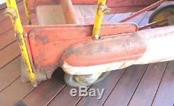 VINTAGE 1950's MURRAY FIRE TRUCK PEDAL CAR