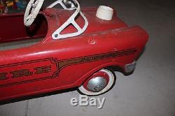 Vintage 1960's Murray Super Deluxe Fire Truck Pedal Car Hook Ladder Fire Chief