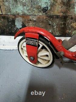 VINTAGE 1970's HONDA KICK-N-GO RED SCOOTER WORKING CONDITION