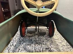 VINTAGE AMF JET SWEEP PEDAL CAR 60's Metal 501 Excellent Condition