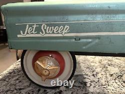 VINTAGE AMF JET SWEEP PEDAL CAR 60's Metal 501 Excellent Condition