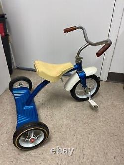 VINTAGE AMF JUNIOR TRICYCLE GR8 Cond. Blue Frame 1960's Made in USA Trike Bike
