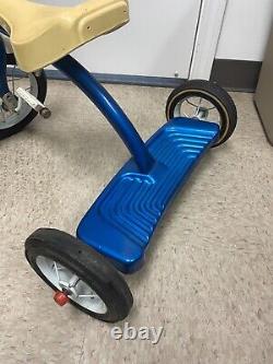 VINTAGE AMF JUNIOR TRICYCLE GR8 Cond. Blue Frame 1960's Made in USA Trike Bike