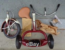 VINTAGE COLSON 1951 New Old Stock TRICYCLE 12 INCH