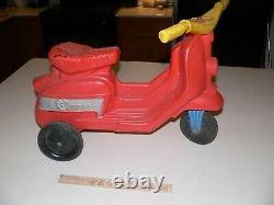 VINTAGE EMPIRE TRIKE BIKE RIDE ON TOY PLASTIC BLOW MOLD Red Yellow Rough Shape