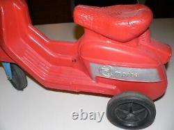 VINTAGE EMPIRE TRIKE BIKE RIDE ON TOY PLASTIC BLOW MOLD Red Yellow Rough Shape