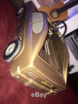 VINTAGE FORD CAPRI PEDAL CAR BY LEEWAY 1969 EXTREMELY RARE COLLECTABLE CAR