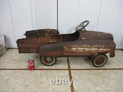 VINTAGE MURRAY PEDAL CAR RANCH STATION WAGON with SAD FACE Ready for RESTORATION