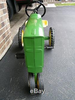 Vintage Original John Deere 20 Pedal Tractor Model D-65 Ertl Dyersville Iowa USA