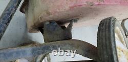 VINTAGE RADIO FLYER 90 RED WAGON, METAL, 34 x 15-1/2 x 4
