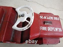 VINTAGE STRUCTO RIDE ON JEEP WILLIES FIRE TRUCK No 26 Pumper Ride on CAR