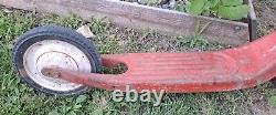 VINTAGE TOY KIDS SCOOTER HARD RUBBER TIRES & FOLD DOWN KICK STAND 28 x 30 x 4 in