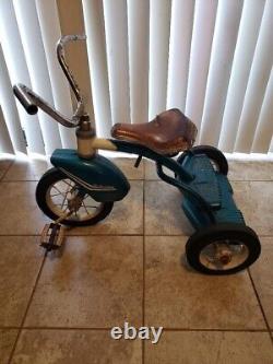 VINTAGE TURQUOISE TROXEL TRICYCLE (Ready to Ride!)