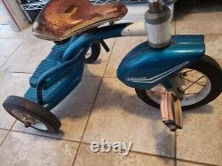 VINTAGE TURQUOISE TROXEL TRICYCLE (Ready to Ride!)