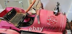 VTG FAO Schwartz Big Red Fire Truck Pedal Car