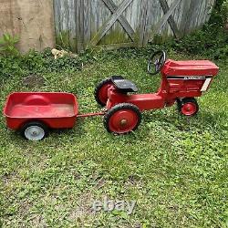 VTG International Red Pedal Tractor with Red Cart Wagon