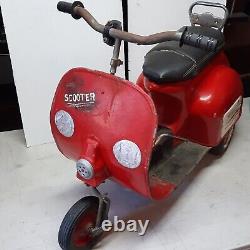 Very Rare 1950s Chain Driven Pedal Scooter Vespa Lambretta Mods car Quadrophenia