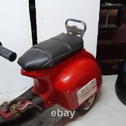 Very Rare 1950s Chain Driven Pedal Scooter Vespa Lambretta Mods car Quadrophenia